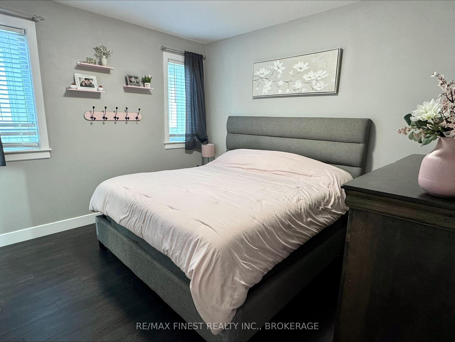 Photo 12 of 119 Champagne Crescent, Loyalist, Amherstview — HOMEH