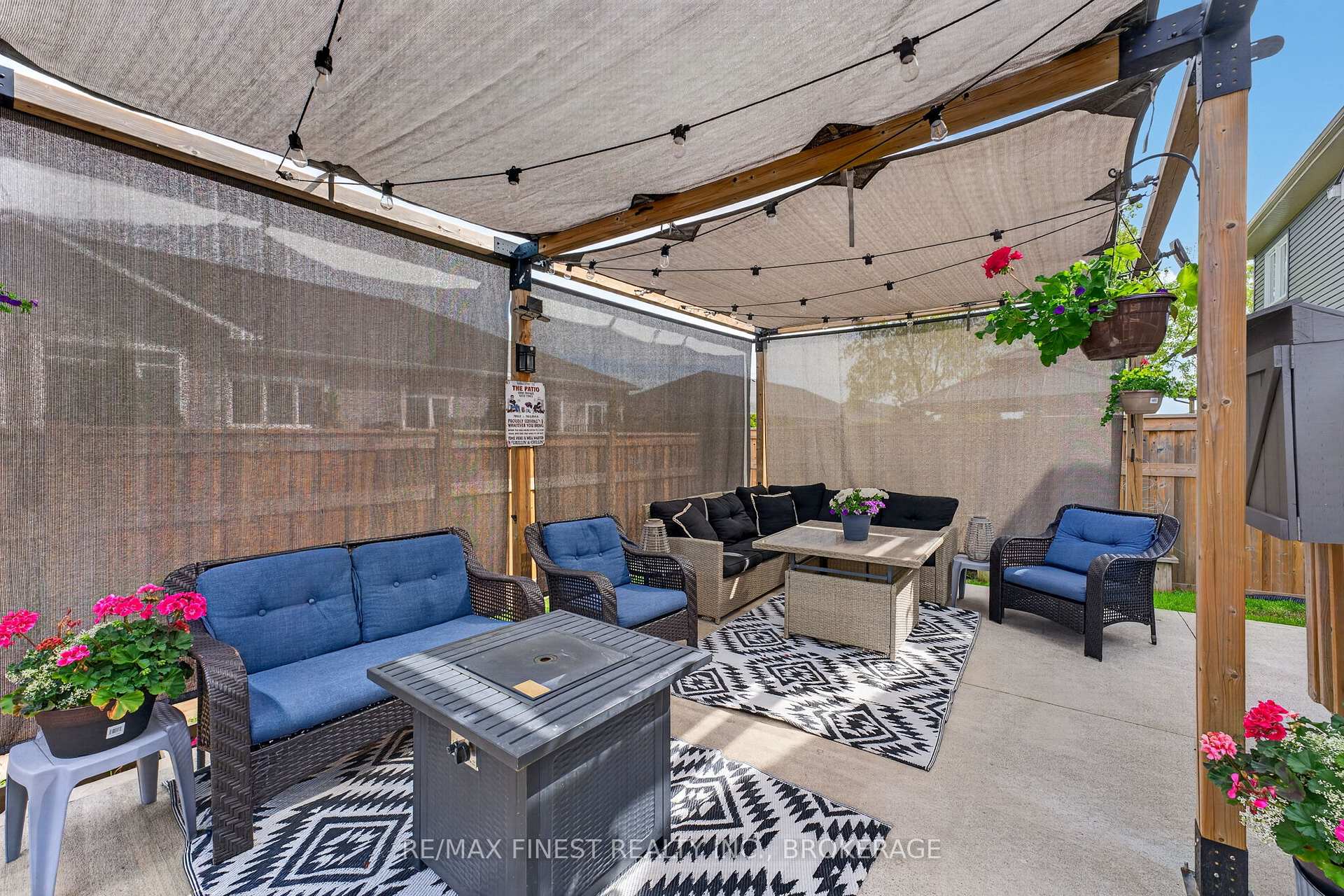 Photo 23 of 119 Champagne Crescent, Loyalist, Amherstview — HOMEH