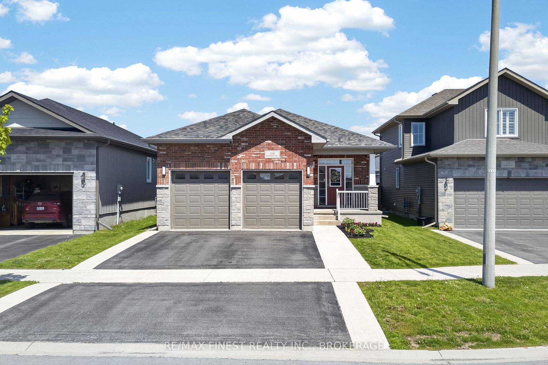 Photo 26 of 119 Champagne Crescent, Loyalist, Amherstview — HOMEH