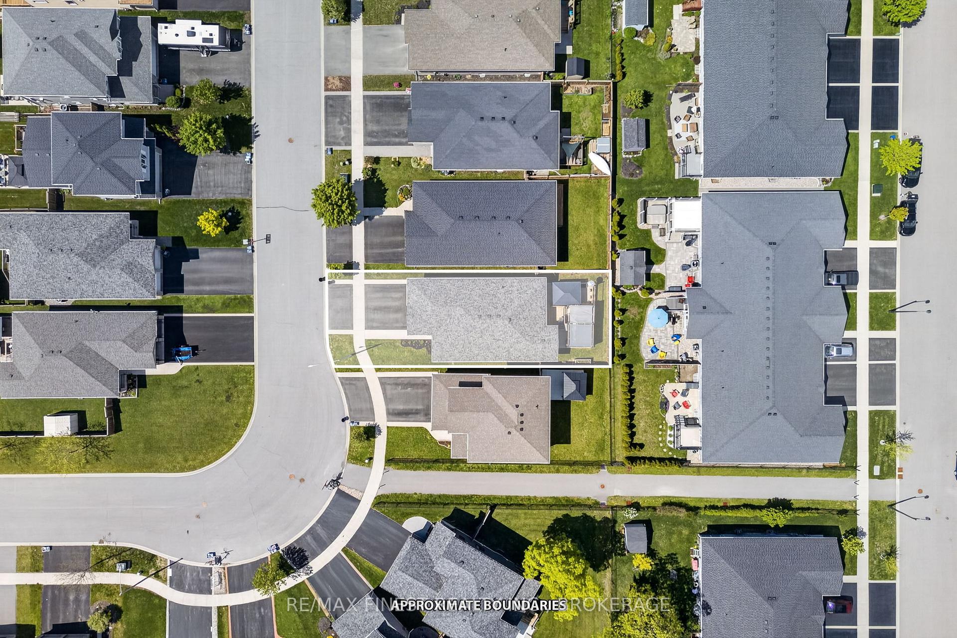Photo 30 of 119 Champagne Crescent, Loyalist, Amherstview — HOMEH