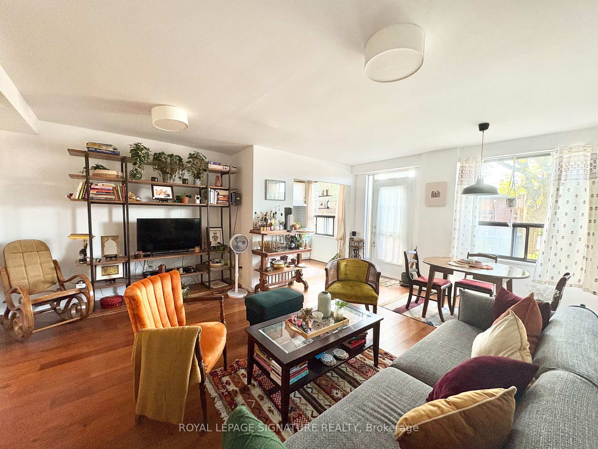 Front of Unit 103, 740 Eglinton Avenue W