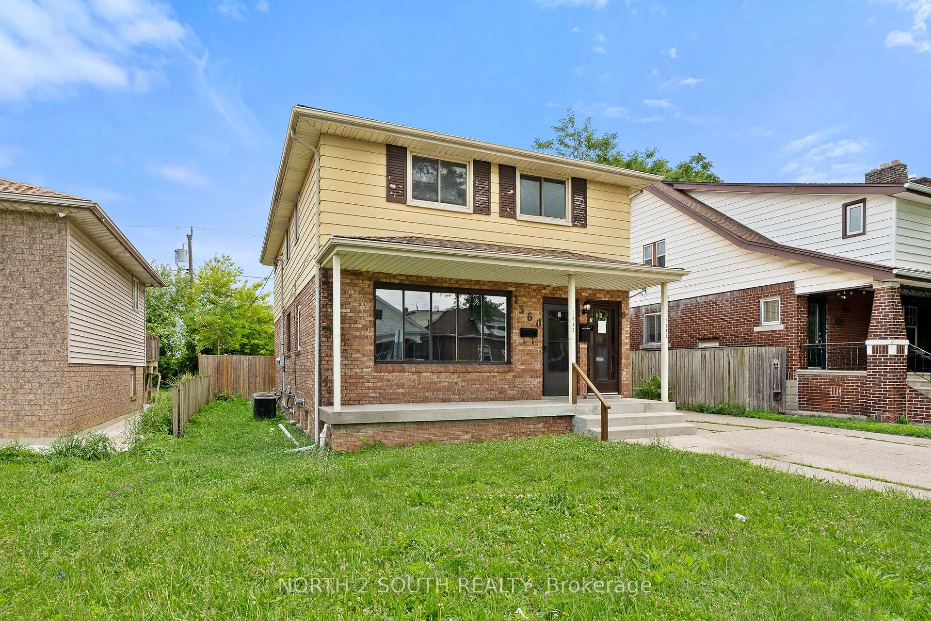 Photo 2 of 1360 Goyeau Street, Windsor, South Central - Windsor — HOMEH