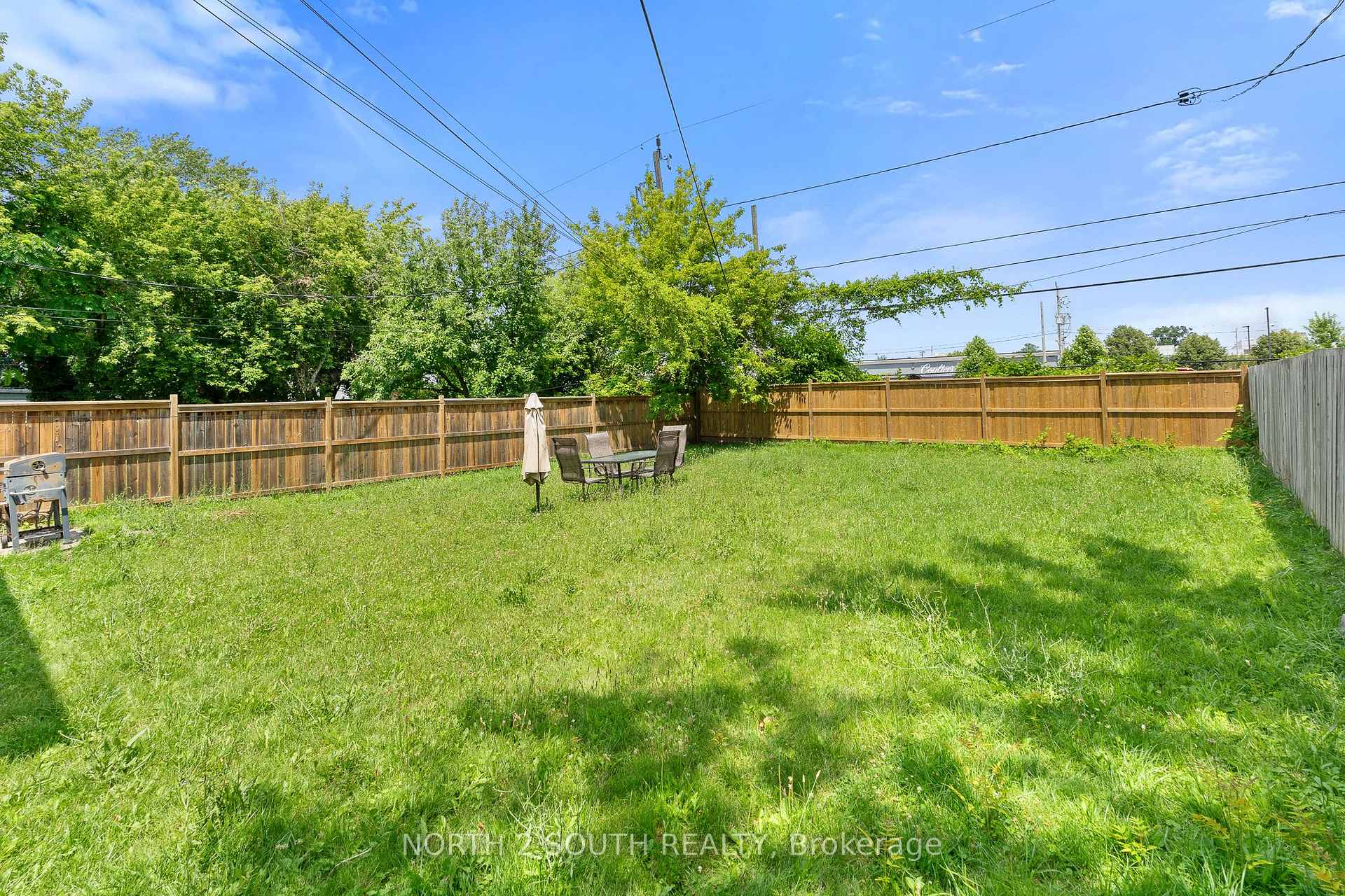 Photo 23 of 1360 Goyeau Street, Windsor, South Central - Windsor — HOMEH