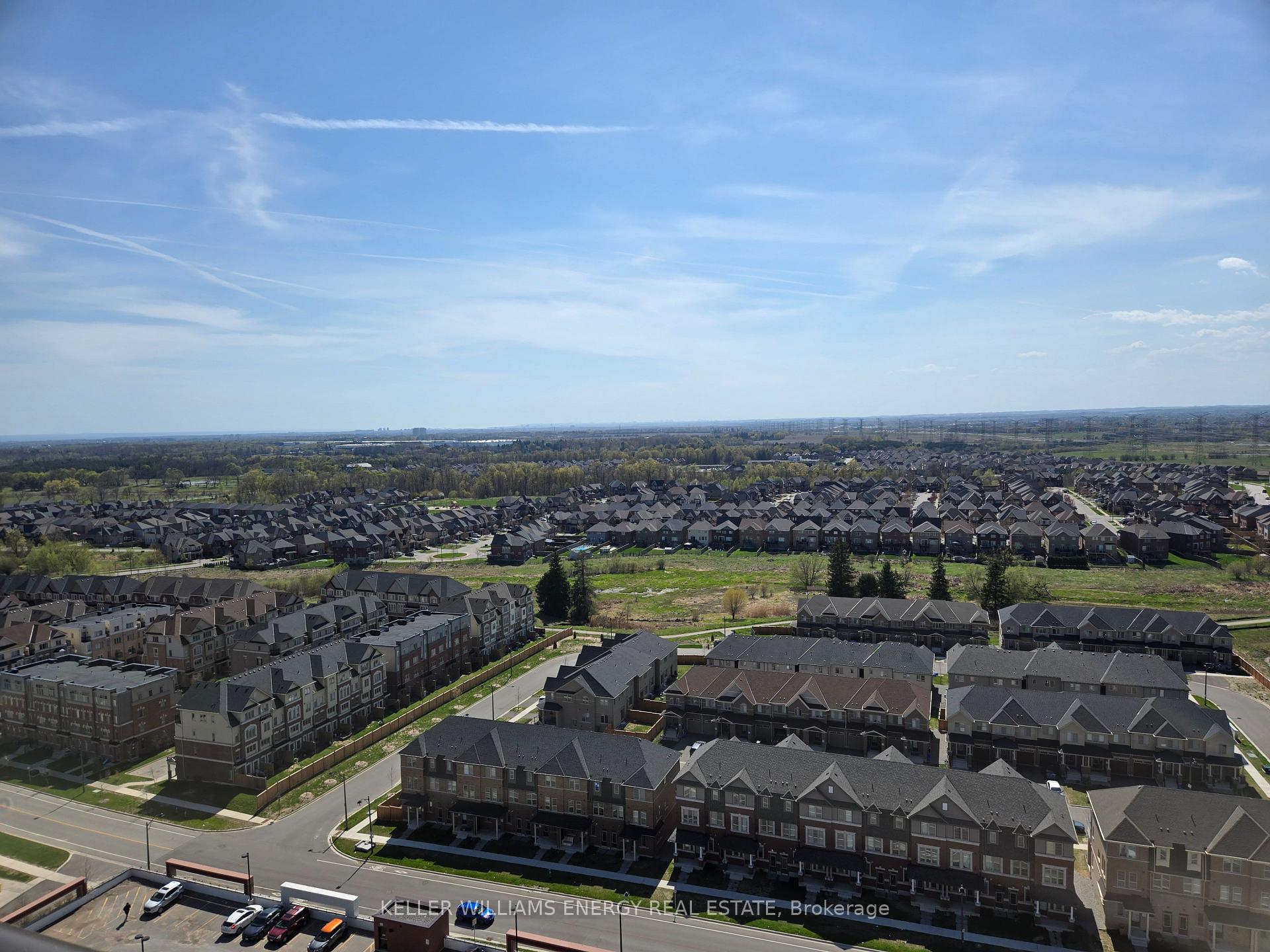 Photo 8 of Unit 1919, 2550 Simcoe Street N, Oshawa, Windfields — HOMEH