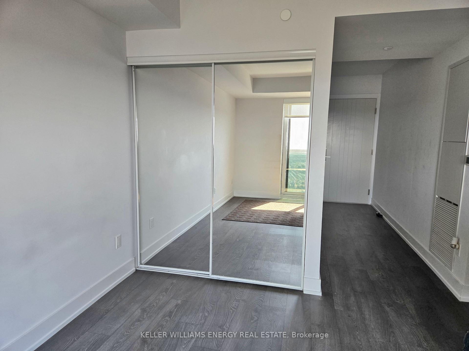 Photo 9 of Unit 1919, 2550 Simcoe Street N, Oshawa, Windfields — HOMEH