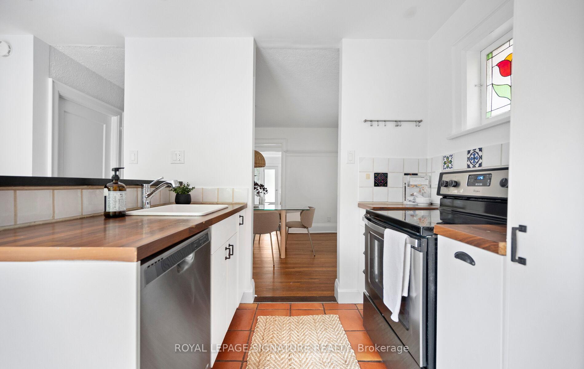 Photo 21 of 81 Cleveland Street, Toronto, Mount Pleasant East — HOMEH