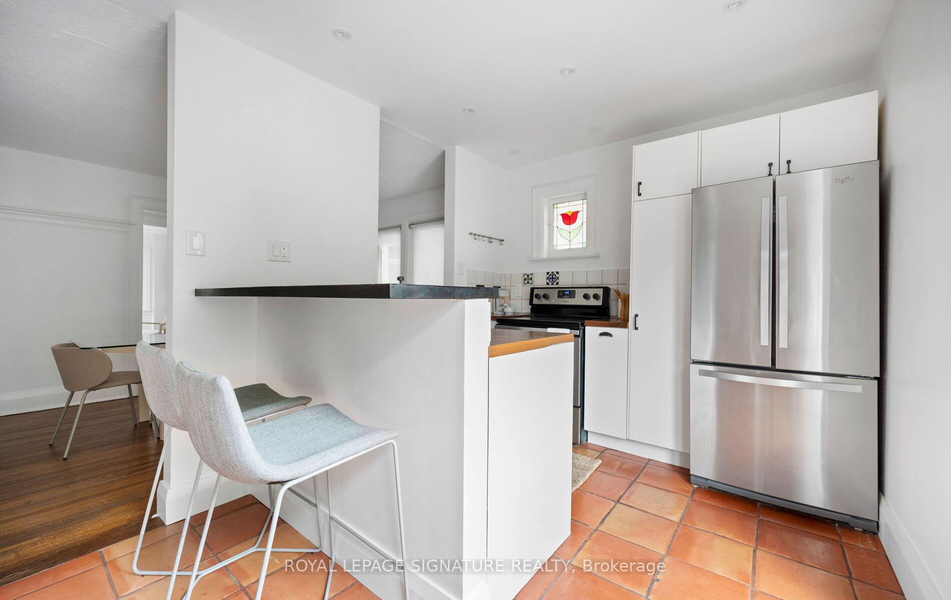 Photo 25 of 81 Cleveland Street, Toronto, Mount Pleasant East — HOMEH