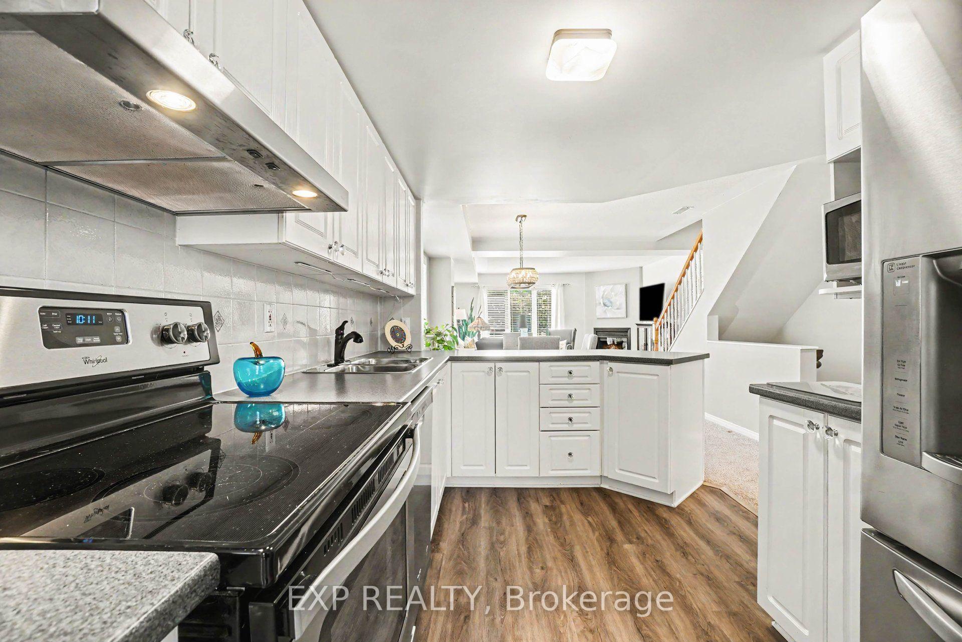 Photo 6 of 2220 Bois-Vert Place, Ottawa, Avalon East — HOMEH