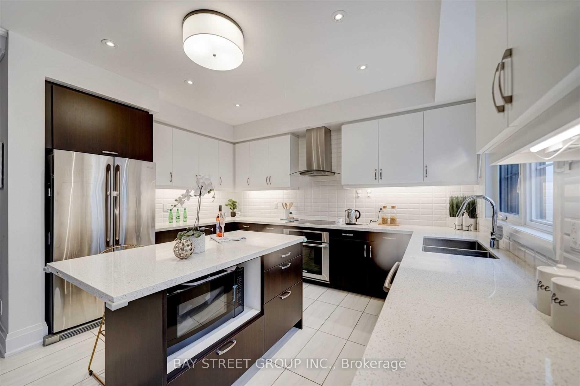 Photo 9 of Unit Th02, 388 Highway 7 Avenue E, Richmond Hill, Doncrest — HOMEH