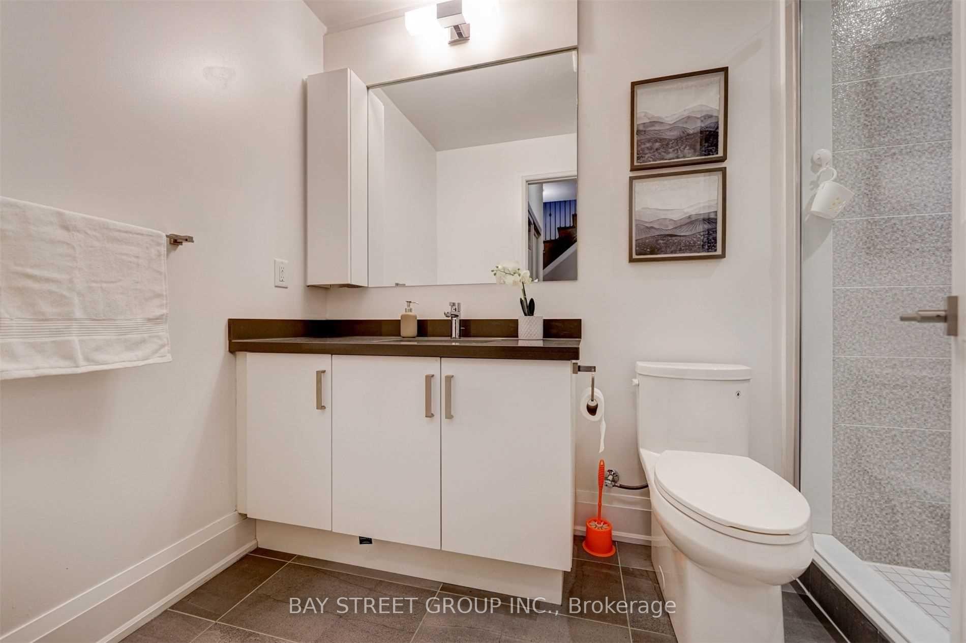 Photo 33 of Unit Th02, 388 Highway 7 Avenue E, Richmond Hill, Doncrest — HOMEH