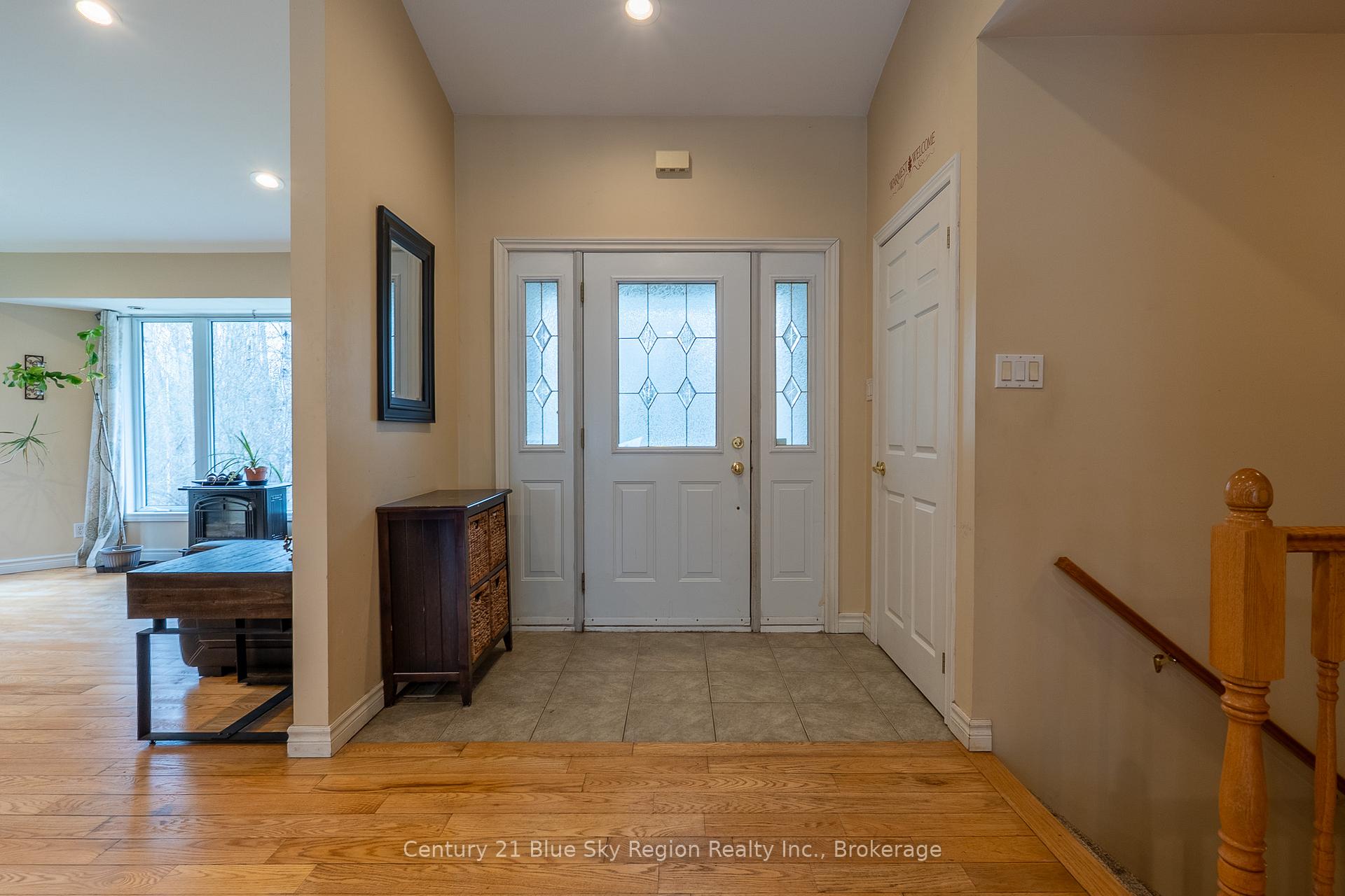 Photo 9 of 1518 Pinecreek Road S, Callander — HOMEH