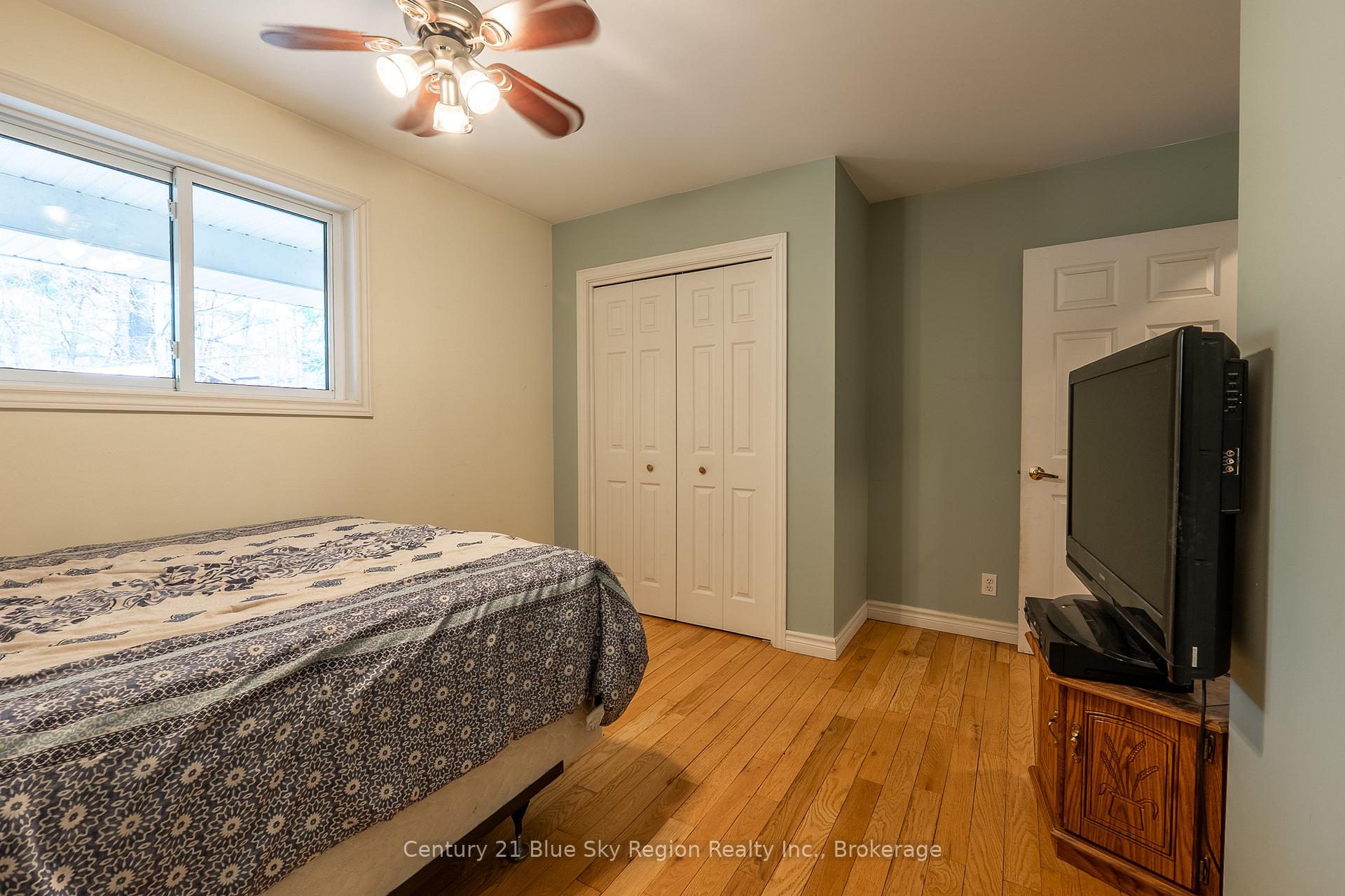 Photo 29 of 1518 Pinecreek Road S, Callander — HOMEH