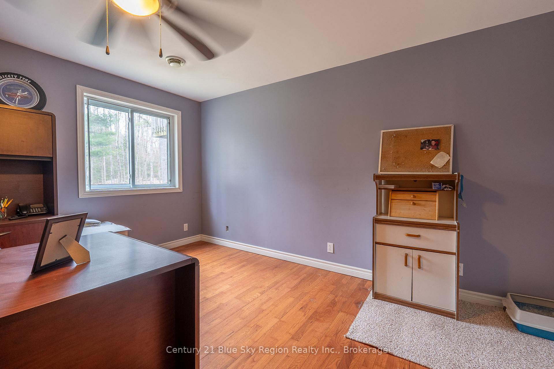 Photo 33 of 1518 Pinecreek Road S, Callander — HOMEH