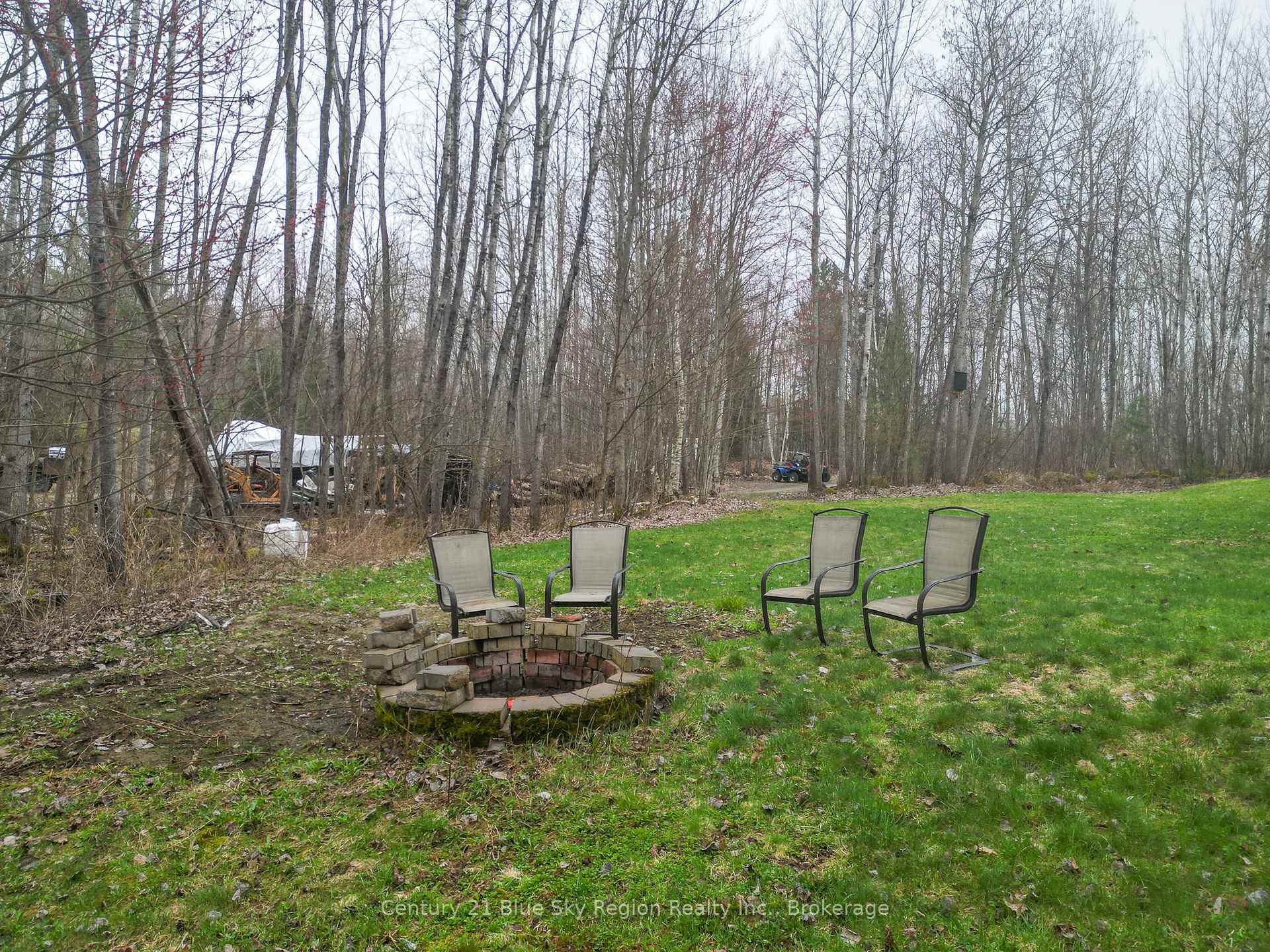 Photo 61 of 1518 Pinecreek Road S, Callander — HOMEH