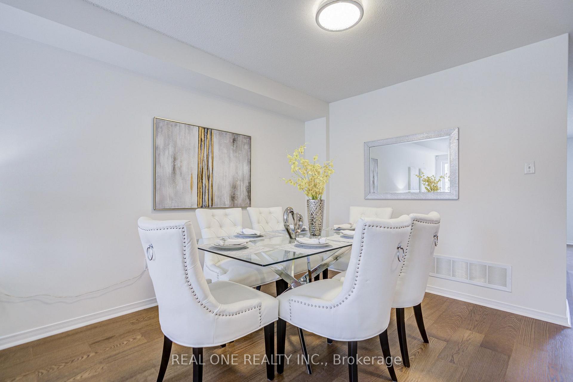 Photo 8 of 65 Westcliffe Crescent, Richmond Hill, Jefferson — HOMEH