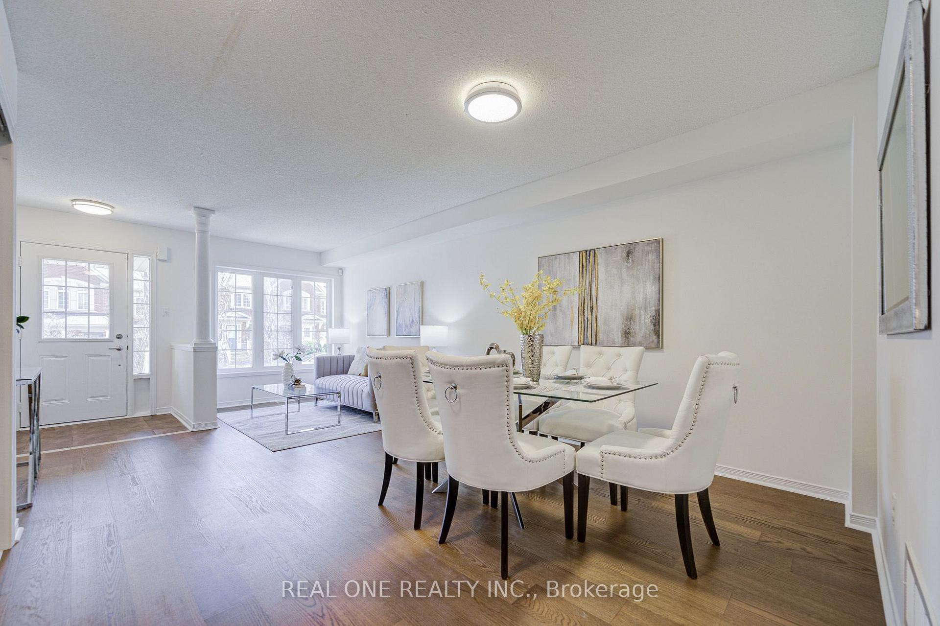 Photo 9 of 65 Westcliffe Crescent, Richmond Hill, Jefferson — HOMEH