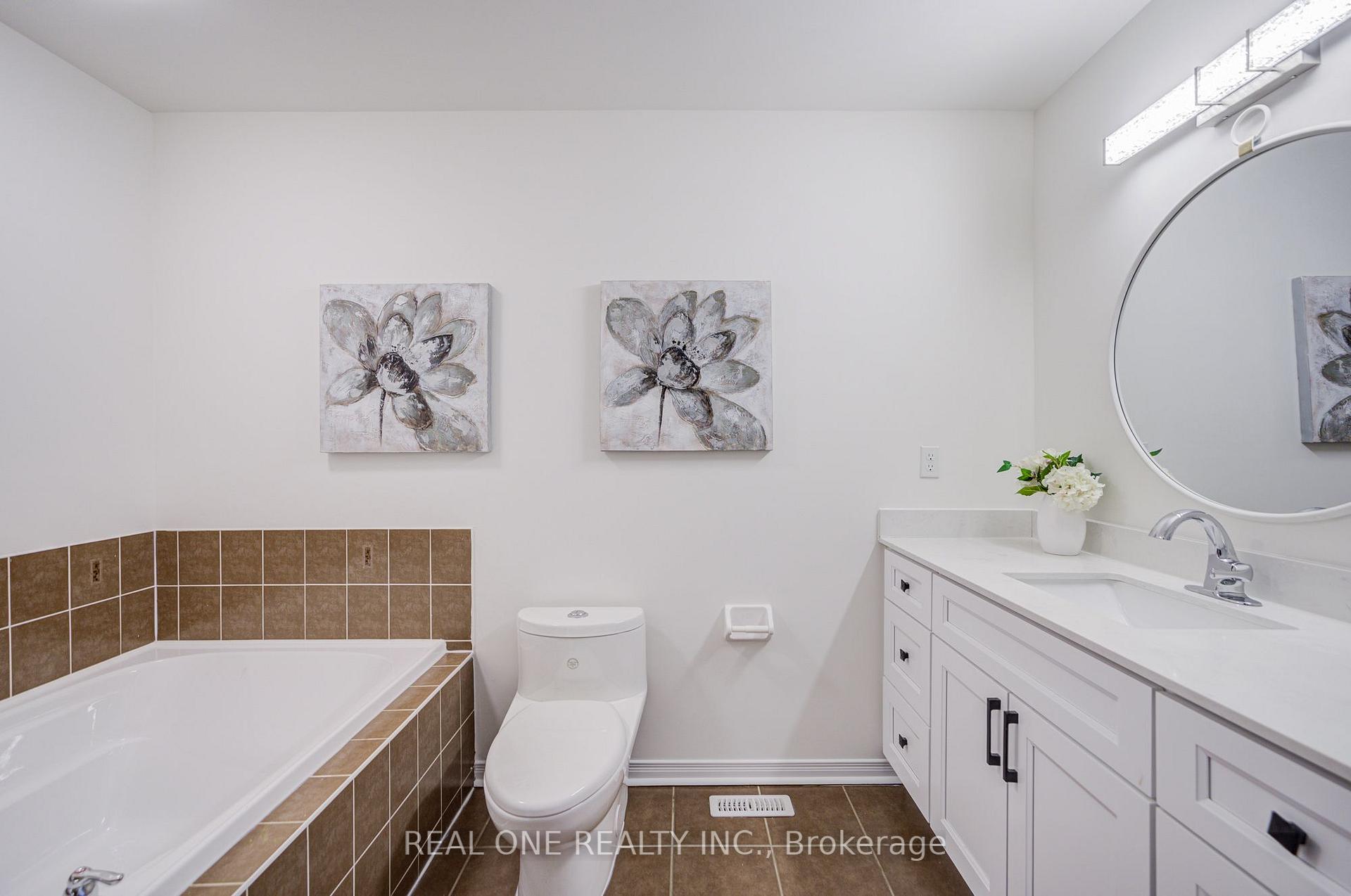 Photo 29 of 65 Westcliffe Crescent, Richmond Hill, Jefferson — HOMEH