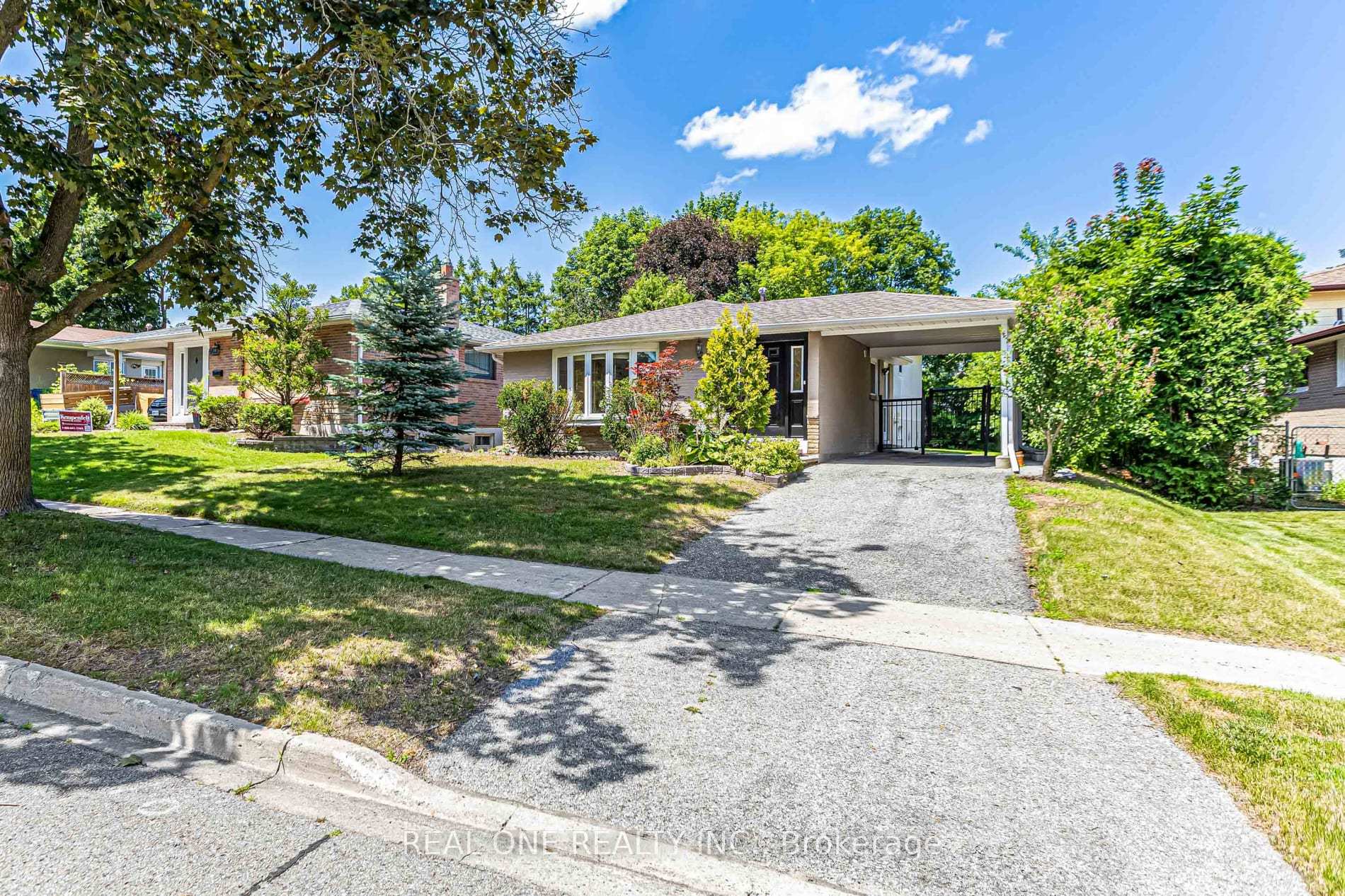 Photo of 52 Devins Drive