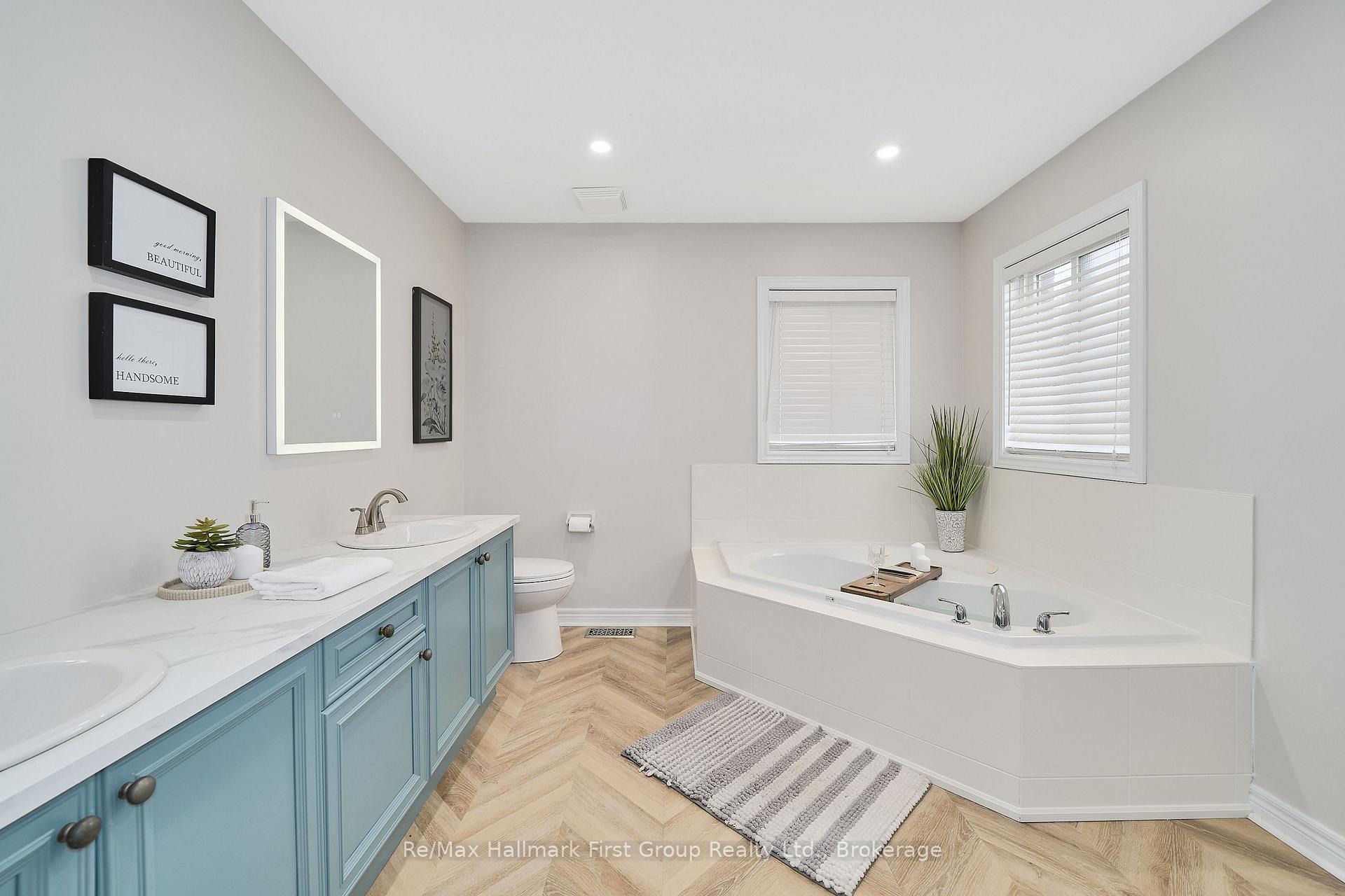 Photo 30 of 33 Carlinds Drive, Whitby, Rolling Acres — HOMEH
