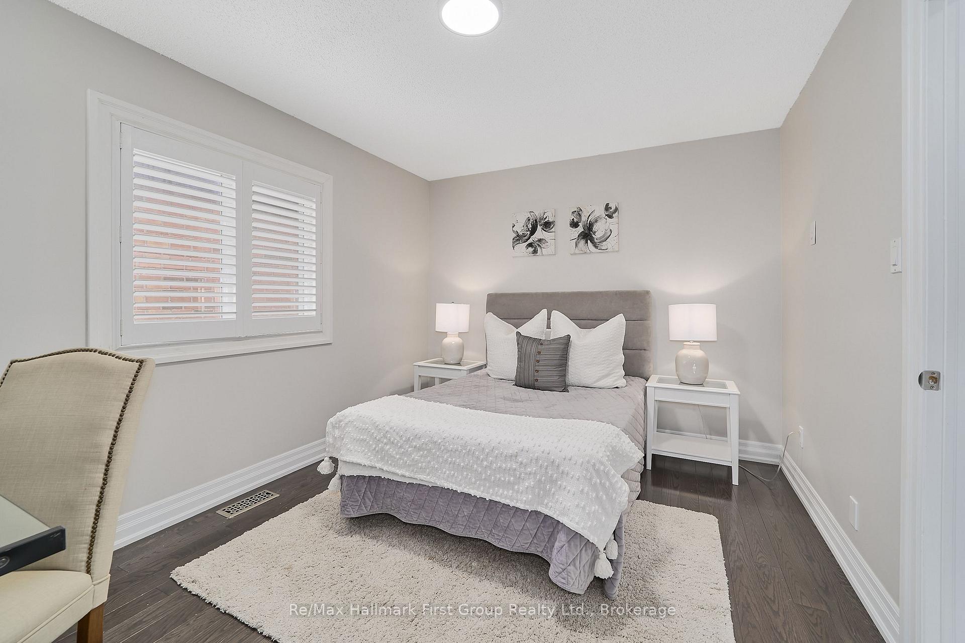 Photo 33 of 33 Carlinds Drive, Whitby, Rolling Acres — HOMEH