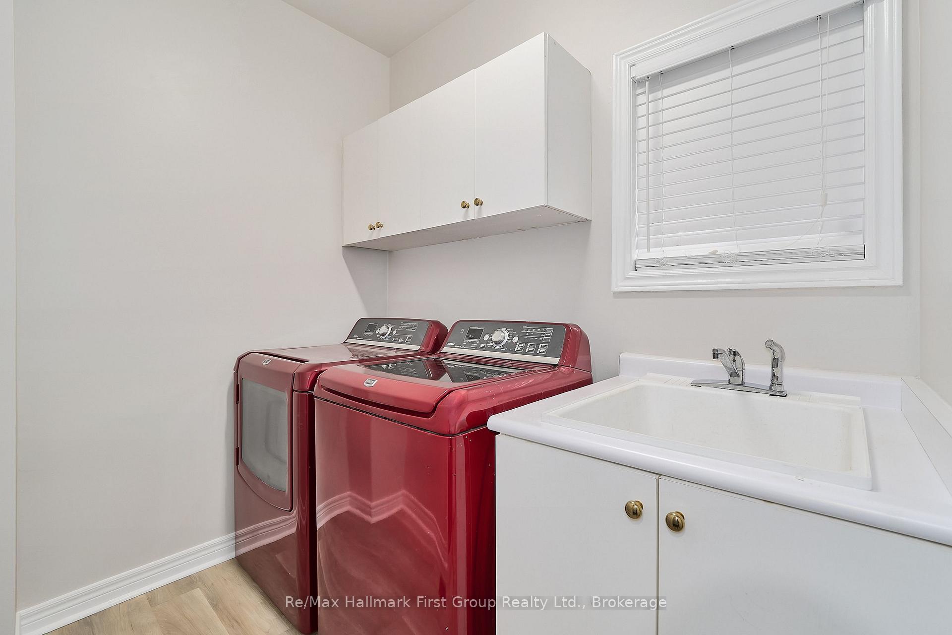 Photo 44 of 33 Carlinds Drive, Whitby, Rolling Acres — HOMEH