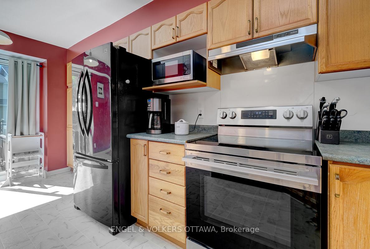 Photo 17 of 88 Kincardine Drive, Ottawa, Kanata - Glencairn/Hazeldean — HOMEH