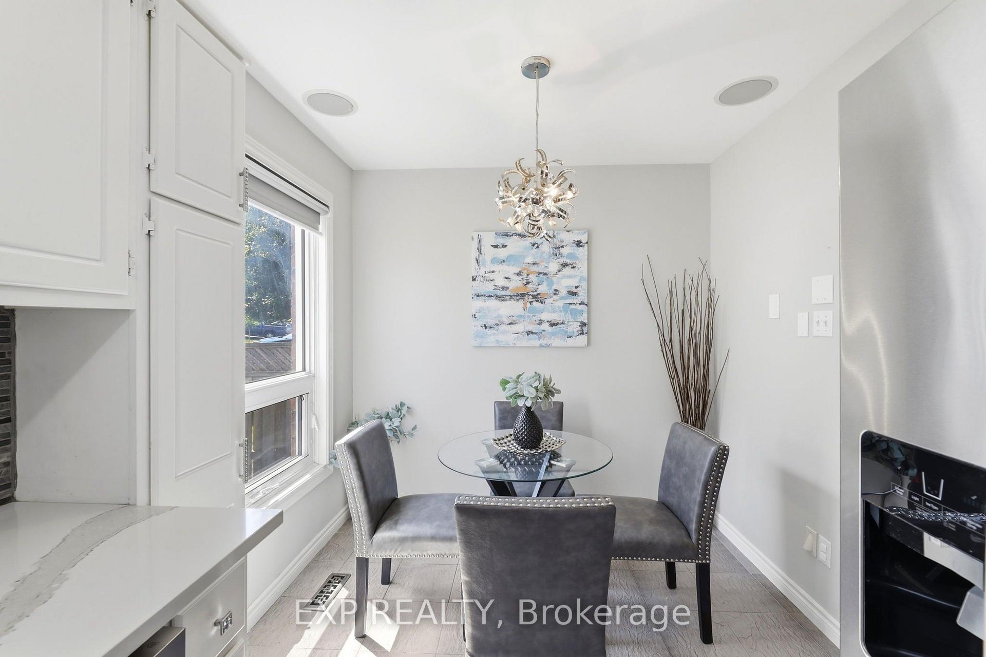 Photo 17 of 111 Gerald Crescent, London, South J — HOMEH