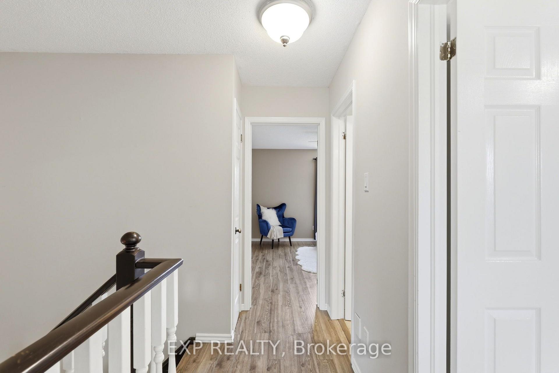 Photo 23 of 111 Gerald Crescent, London, South J — HOMEH