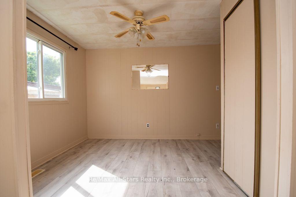 Photo 14 of 12 Park Street, Kawartha Lakes, Fenelon — HOMEH