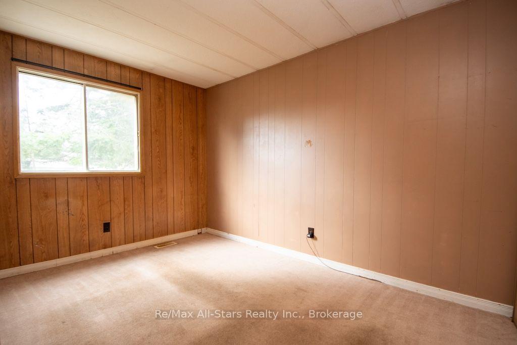 Photo 24 of 12 Park Street, Kawartha Lakes, Fenelon — HOMEH