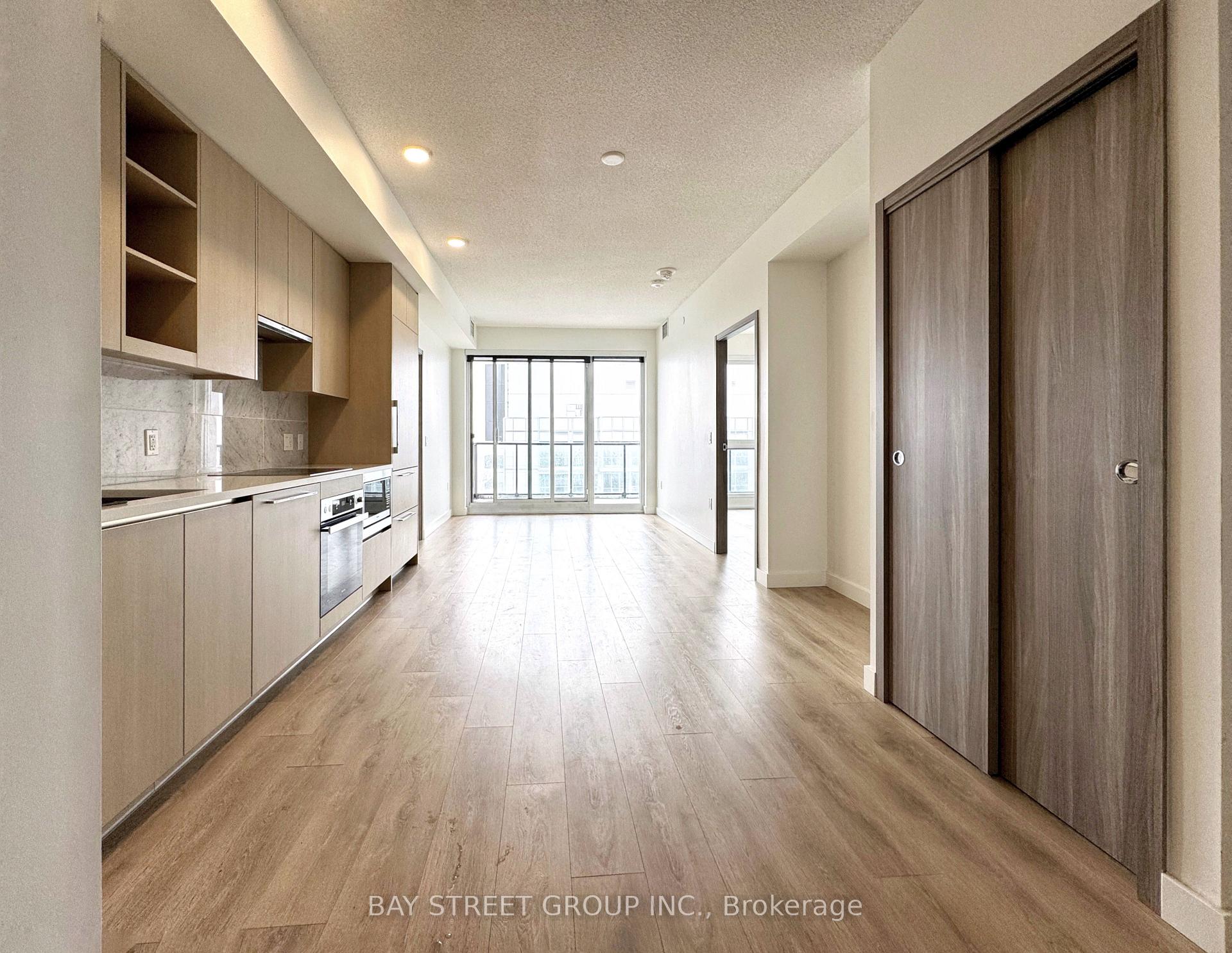 Photo 1 of Unit 3605, 85 Mcmahon Drive, North York, Bayview Village — HOMEH