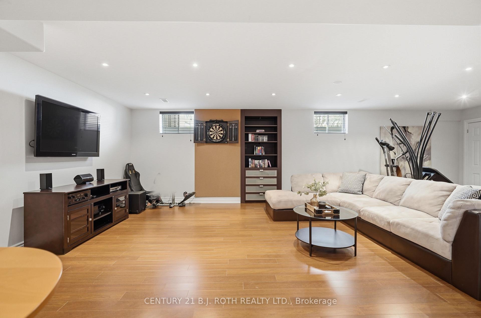 Photo 30 of 115 Sandringham Drive, Barrie, Innis-Shore — HOMEH