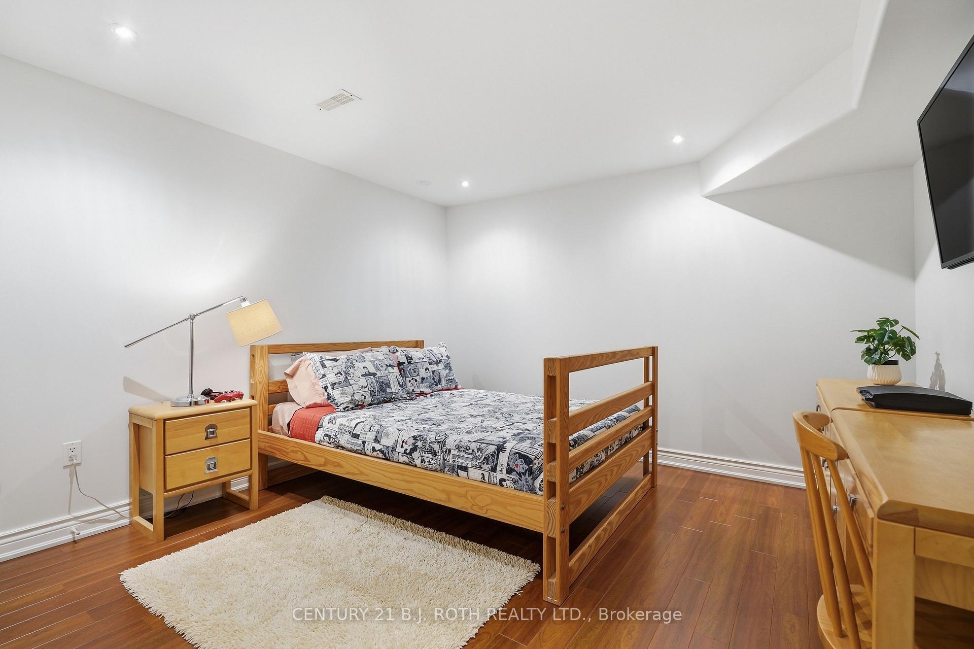 Photo 33 of 115 Sandringham Drive, Barrie, Innis-Shore — HOMEH