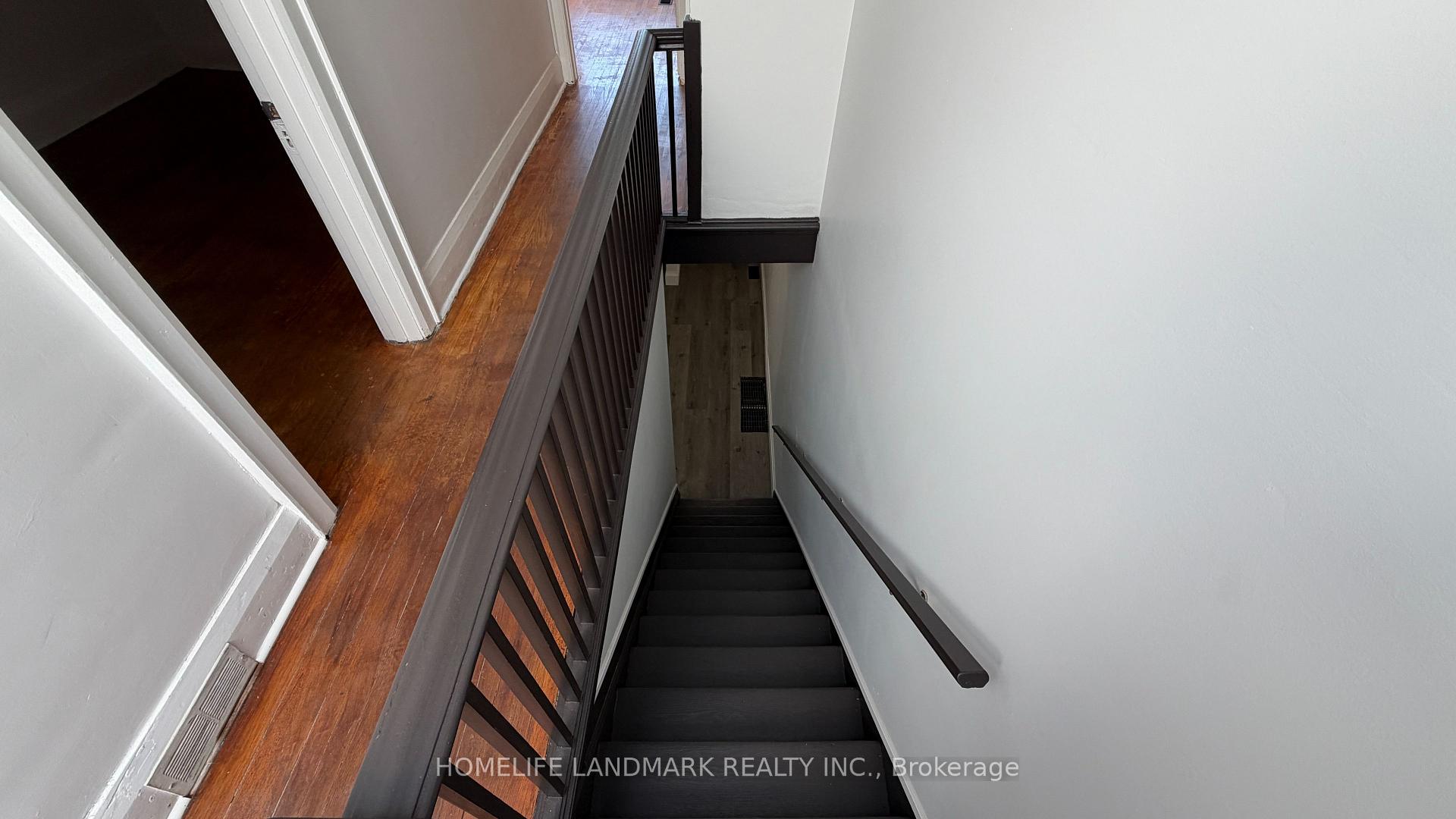 Photo 9 of 670 Mount Pleasant Road, Toronto, Mount Pleasant West — HOMEH
