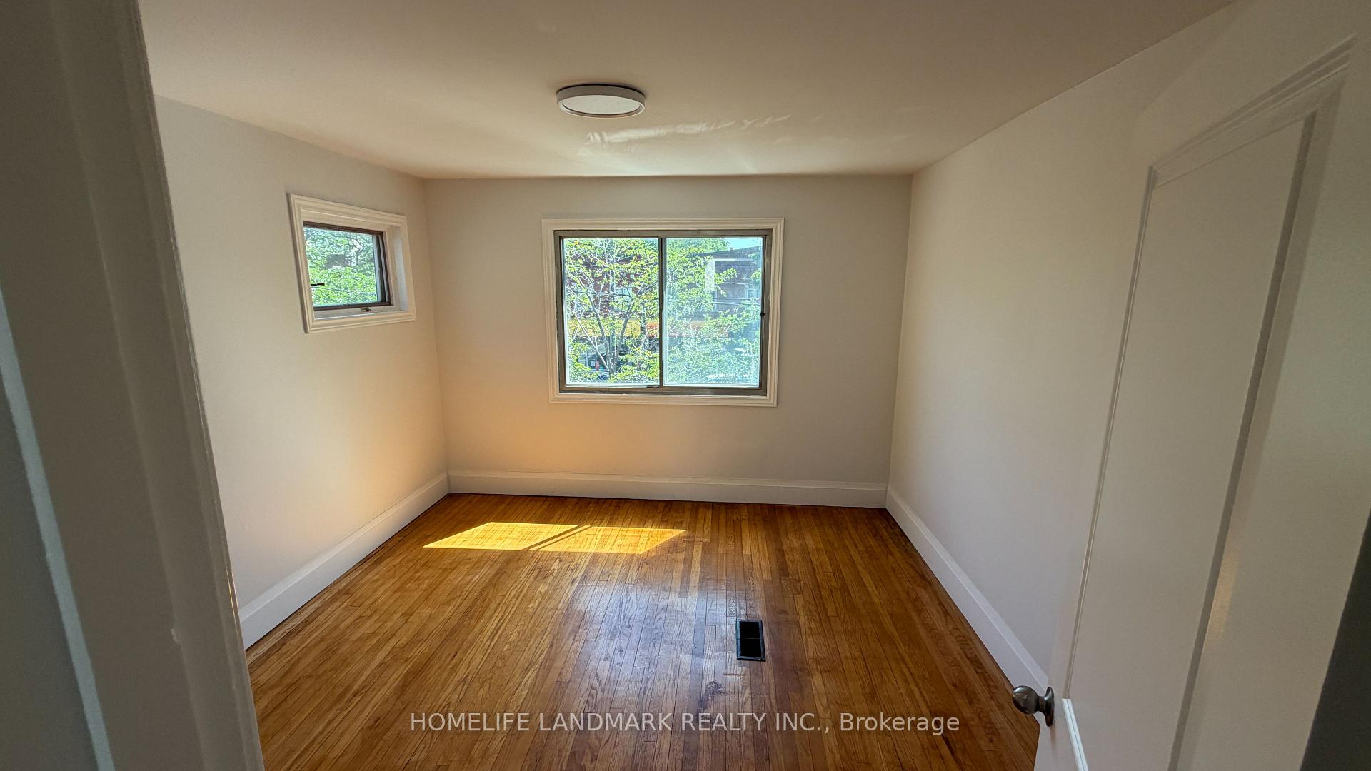 Photo 12 of 670 Mount Pleasant Road, Toronto, Mount Pleasant West — HOMEH