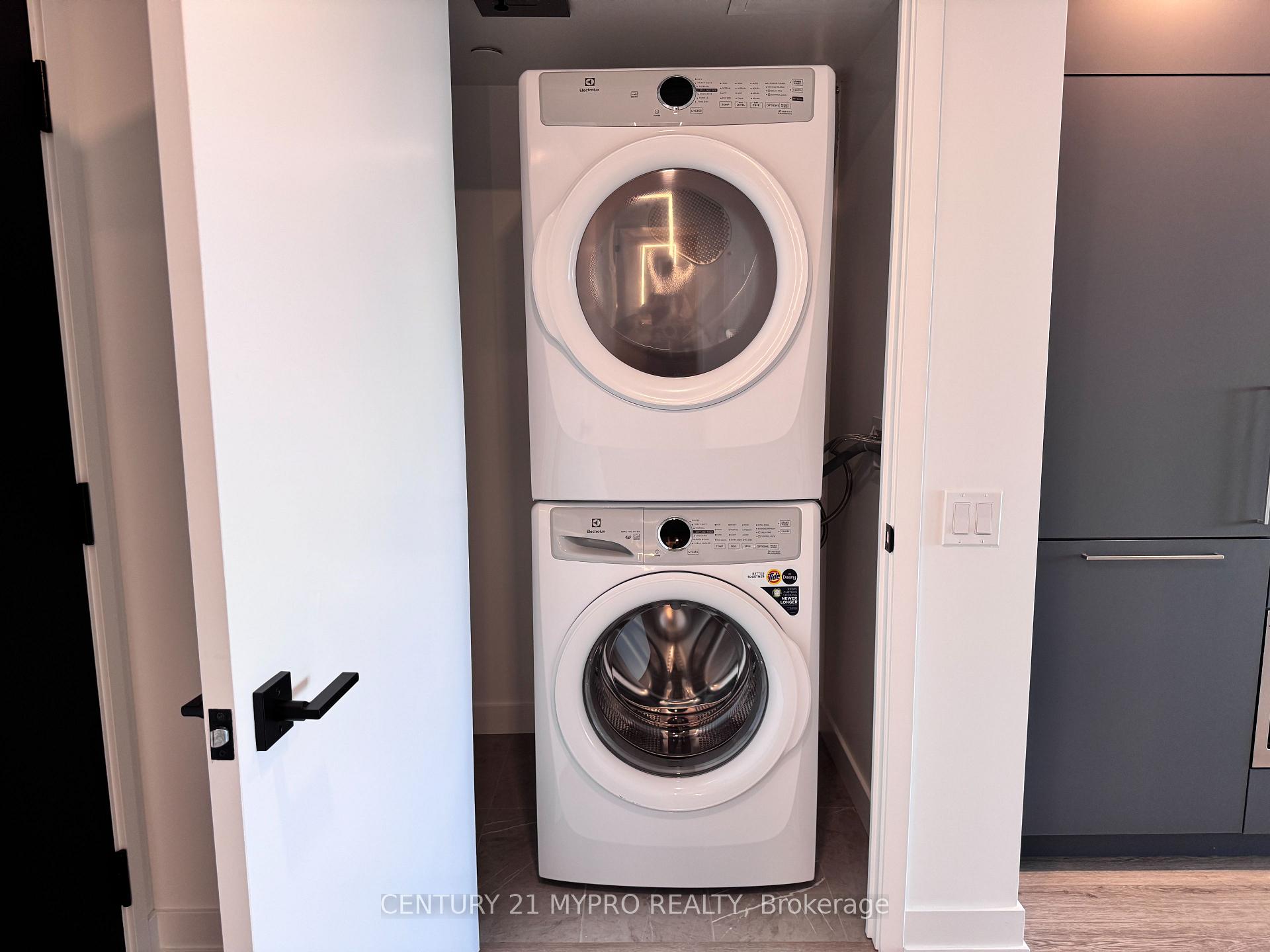 Photo 7 of Unit 3105, 609 Sherbourne Street, Toronto, North St. James Town — HOMEH