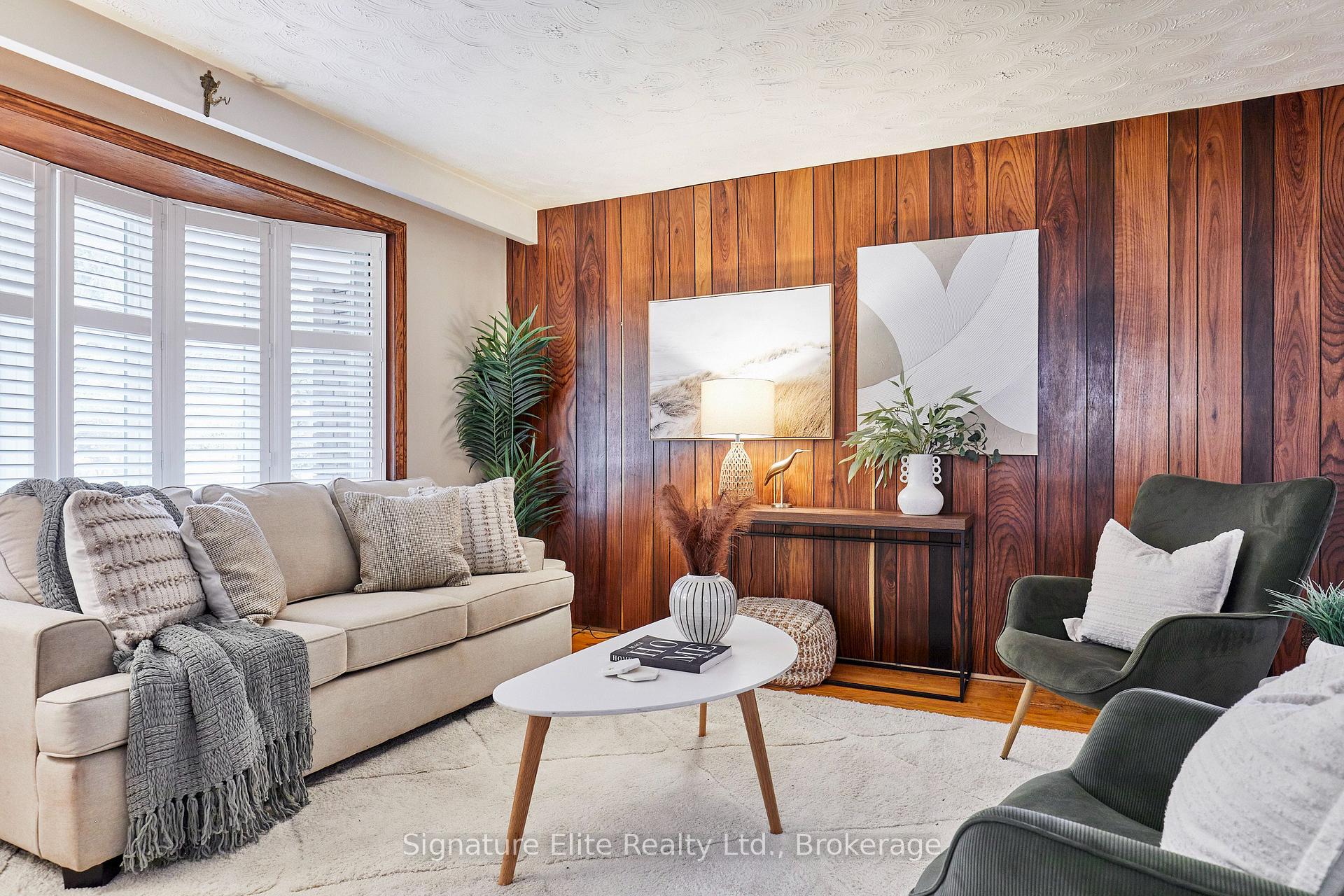 Photo 2 of 35 Ravenview Drive, Scarborough, West Hill — HOMEH
