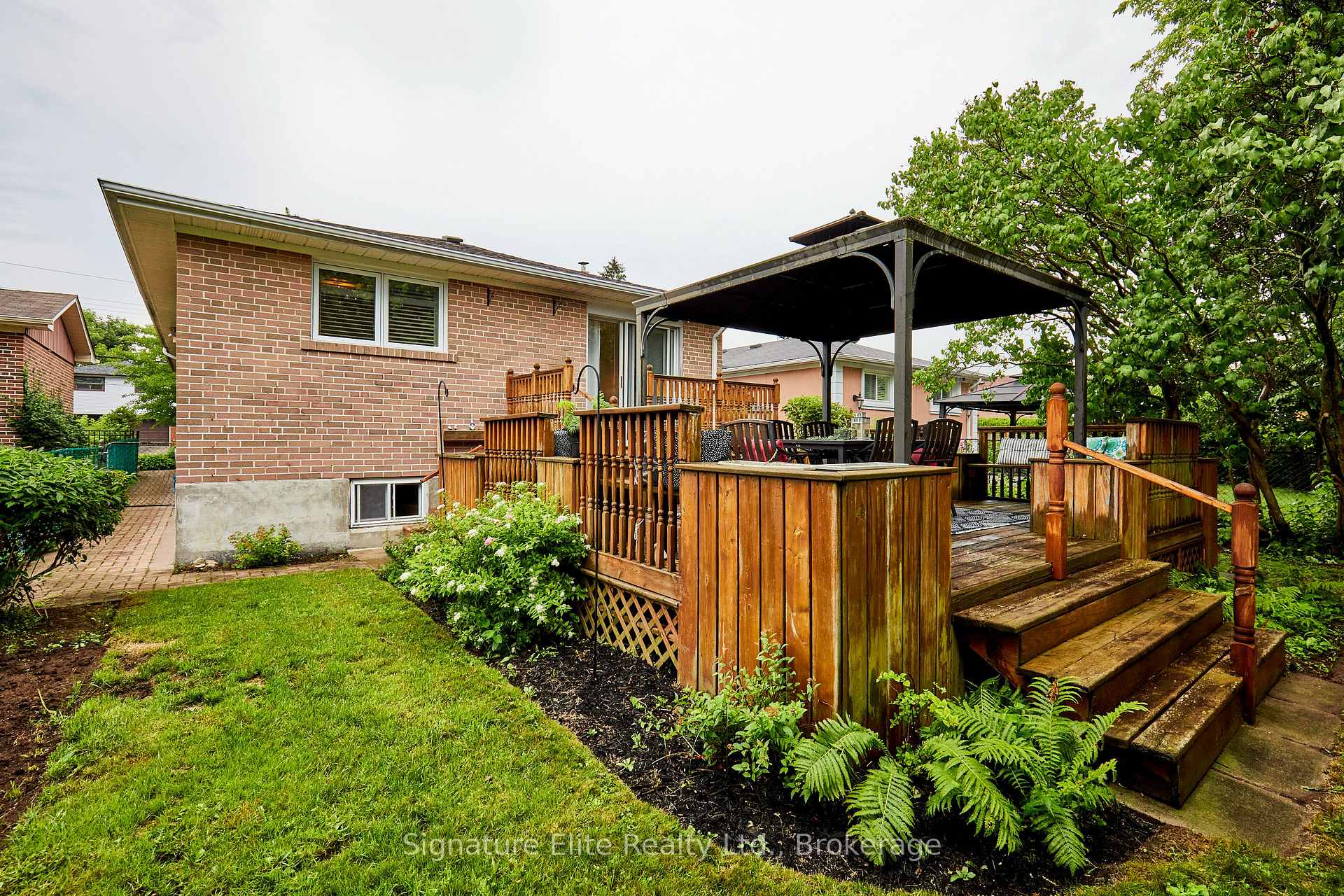 Photo 27 of 35 Ravenview Drive, Scarborough, West Hill — HOMEH