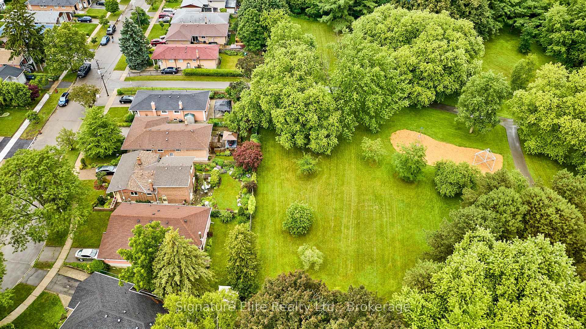 Photo 47 of 35 Ravenview Drive, Scarborough, West Hill — HOMEH