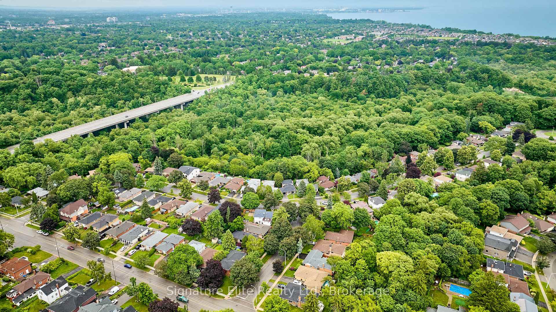 Photo 48 of 35 Ravenview Drive, Scarborough, West Hill — HOMEH