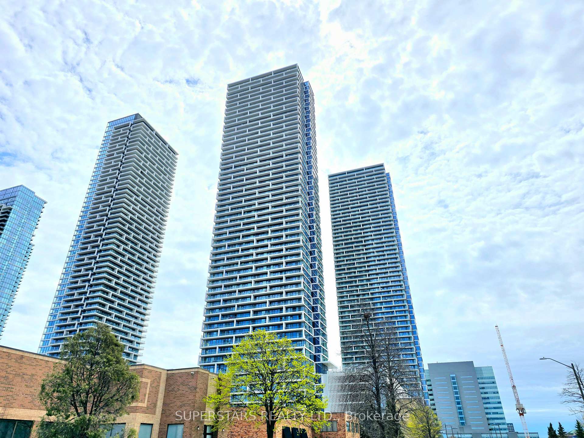 Photo 1 of Unit 5002, 898 Portage Parkway, Vaughan, Vaughan Corporate Centre — HOMEH