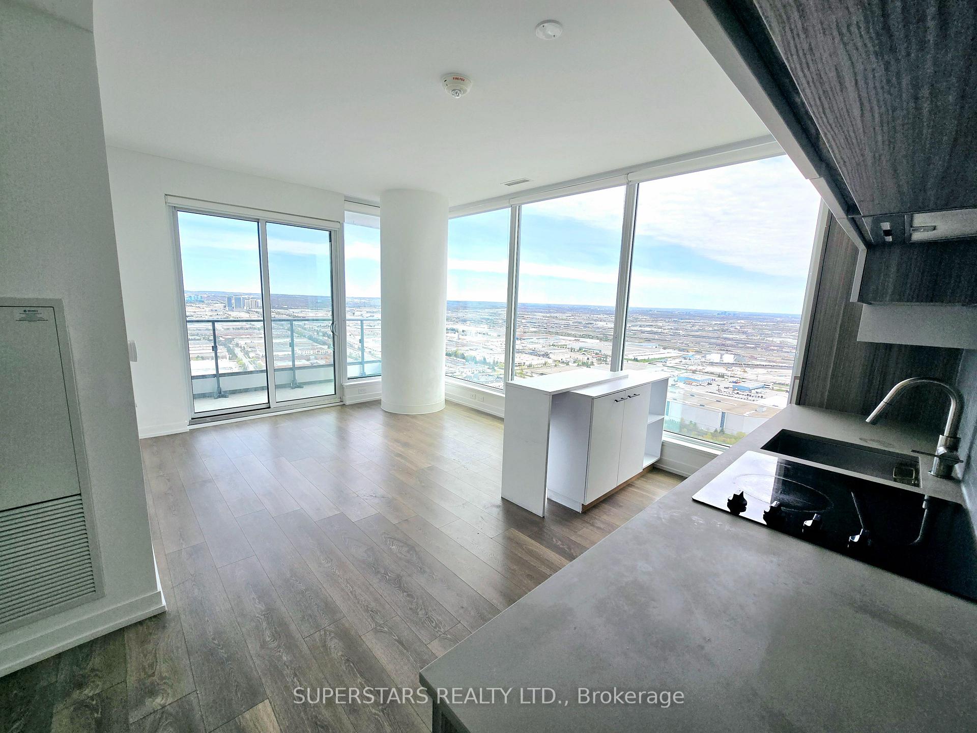 Photo 4 of Unit 5002, 898 Portage Parkway, Vaughan, Vaughan Corporate Centre — HOMEH