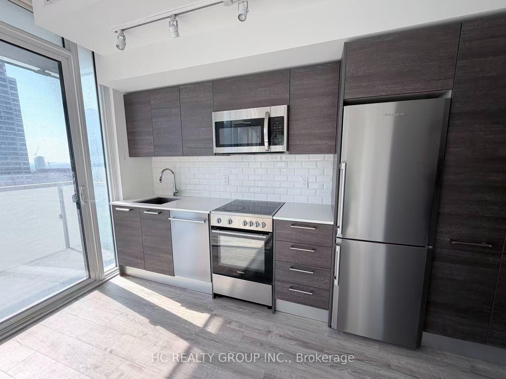 Photo 4 of Unit 3410, 28 Wellesley Street E, Toronto, Church-Yonge Corridor — HOMEH