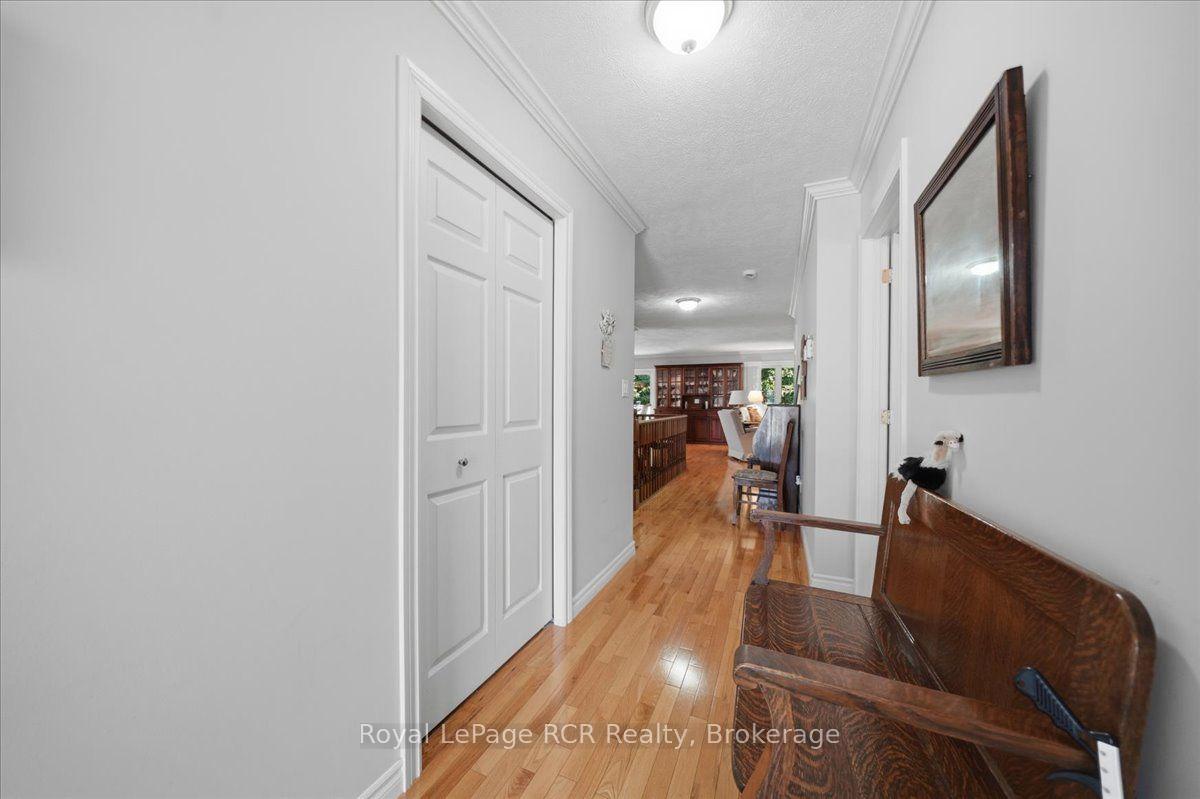 Photo 5 of 255 2nd Avenue W, Owen Sound — HOMEH
