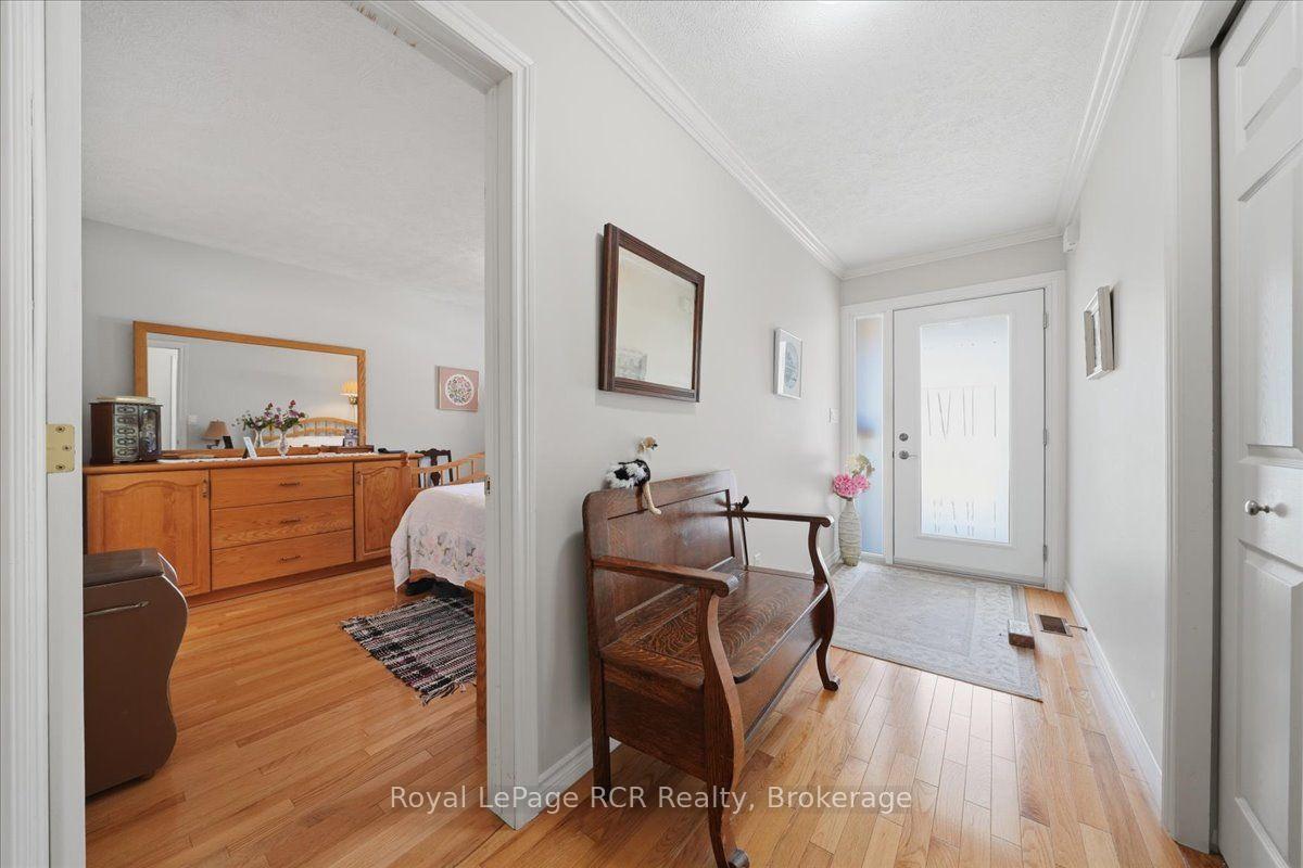 Photo 6 of 255 2nd Avenue W, Owen Sound — HOMEH