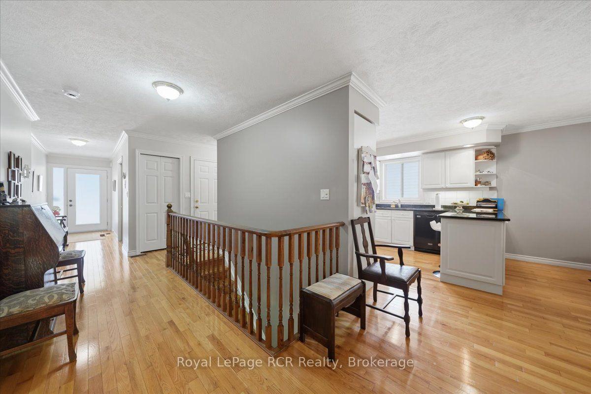 Photo 16 of 255 2nd Avenue W, Owen Sound — HOMEH