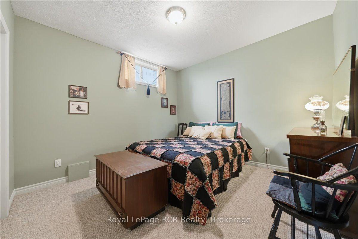 Photo 38 of 255 2nd Avenue W, Owen Sound — HOMEH