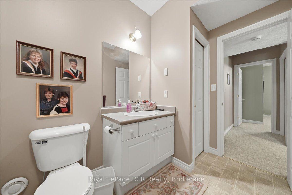Photo 42 of 255 2nd Avenue W, Owen Sound — HOMEH
