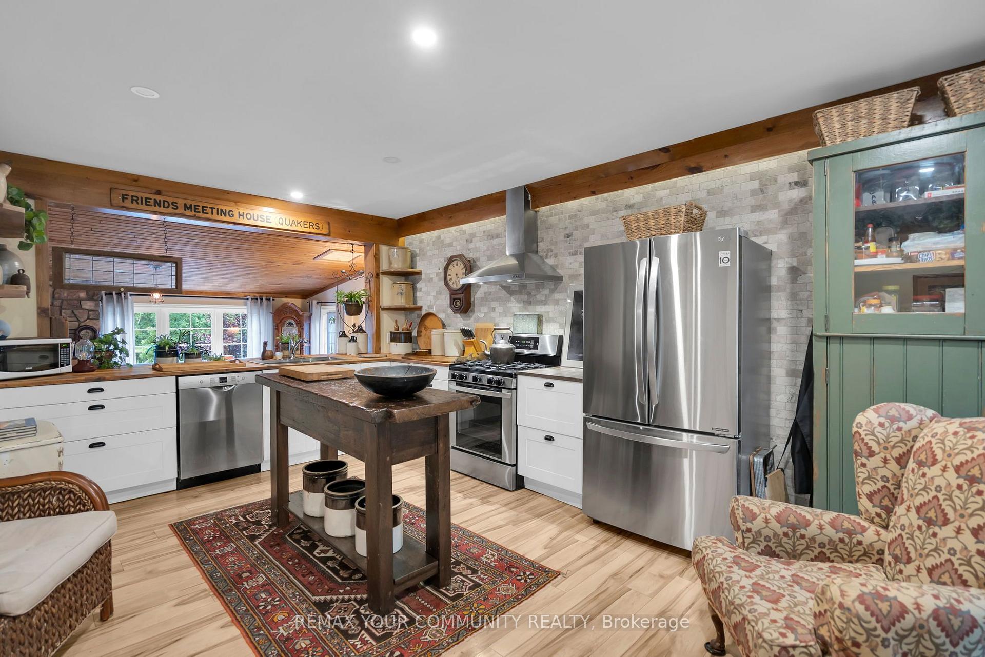 Photo 15 of 111 Sibbald Crescent, Georgina, Sutton & Jackson's Point — HOMEH