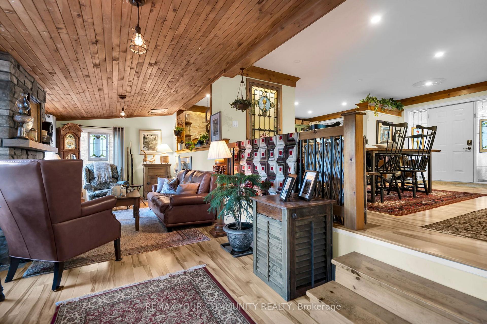 Photo 20 of 111 Sibbald Crescent, Georgina, Sutton & Jackson's Point — HOMEH